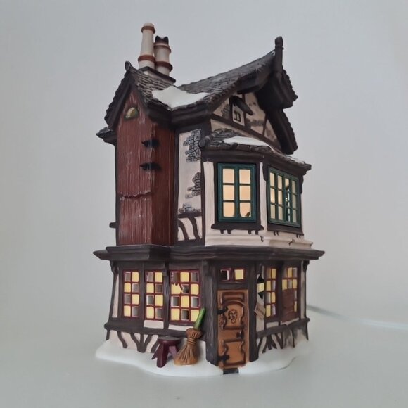 Department 56 Ebenezer Scrooge's House 58490 A Christmas Catol Village Vintage - Picture 2 of 13